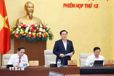 Chủ tịch Quốc hội Vương Đình Huệ phát biểu khai mạc phiên họp. (Ảnh: Doãn Tấn/TTXVN)