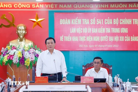Ông Nguyễn Xuân Thắng phát biểu chỉ đạo buổi làm việc. (Ảnh: Phương Hoa/TTXVN)