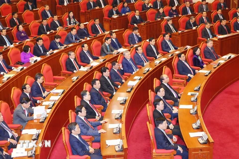Các đại biểu dự bế mạc Hội nghị lần thứ sáu Ban Chấp hành Trung ương Đảng Cộng sản Việt Nam khóa XIII. (Nguồn: TTXVN)