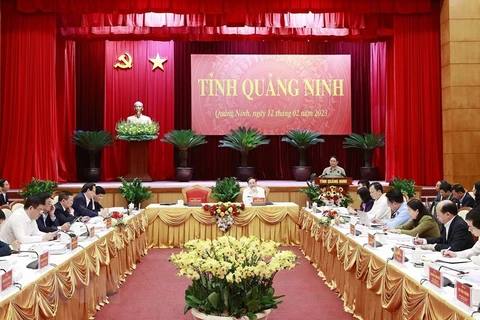 Thủ tướng Phạm Minh Chính phát biểu tại buổi làm việc với lãnh đạo chủ chốt tỉnh Quảng Ninh. (Ảnh: Dương Giang/TTXVN)