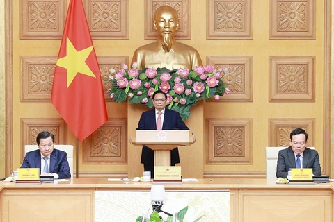 Thủ tướng Phạm Minh Chính giao nhiệm vụ cho Trưởng các cơ quan đại diện của Việt Nam tại nước ngoài. (Ảnh: Dương Giang/TTXVN)