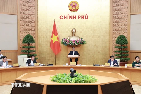 Thủ tướng Phạm Minh Chính chủ trì phiên họp Chính phủ chuyên đề về xây dựng pháp luật tháng 3/2023. (Ảnh: Dương Giang/TTXVN)