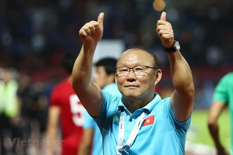 Ông Park Hang-seo là huấn luyện viên trưởng Đội tuyển Bóng đá Quốc gia Việt Nam từ năm 2017 đến năm 2022. (Nguồn: Vietnam+)