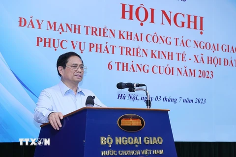 Thủ tướng Phạm Minh Chính phát biểu tại Hội nghị Đẩy mạnh Triển khai Công tác Ngoại giao Kinh tế. (Ảnh: Dương Giang/TTXVN) 