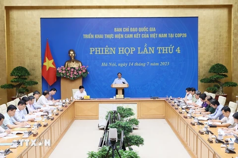 Thủ tướng Phạm Minh Chính, Trưởng Ban Chỉ đạo chủ trì phiên họp lần thứ 4 của Ban Chỉ đạo Quốc gia triển khai thực hiện cam kết của Việt Nam tại Hội nghị lần thứ 26 Các bên tham gia Công ước khung của Liên hợp quốc về Biến đổi Khí hậu.