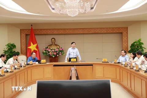 Phó Thủ tướng Trần Hồng Hà phát biểu chỉ đạo. (Ảnh: TTXVN)