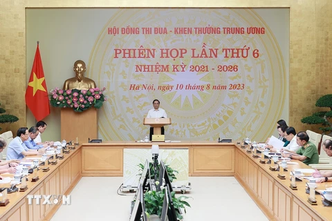 Thủ tướng Phạm Minh Chính chủ trì Phiên họp lần thứ 6 Hội đồng Thi đua-Khen thưởng Trung ương. (Ảnh: Dương Giang/TTXVN)