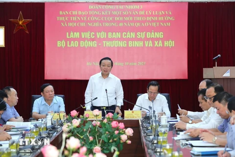 Phó Thủ tướng Trần Hồng Hà phát biểu chỉ đạo. (Ảnh: Hoàng Hiếu/TTXVN)