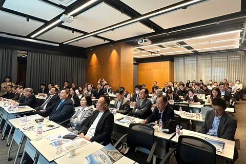 Đại diện nhiều tập đoàn, doanh nghiệp Hàn Quốc dự Hội nghị xúc tiến đầu tư, hợp tác địa phương của tỉnh Bình Định tại Hàn Quốc. (Ảnh: Sở Kế hoạch và Đầu tư Bình Định)