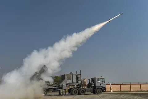 Ấn Độ thử nghiệm thành công tên lửa Akash-NG thế hệ mới. (Nguồn: PTI)