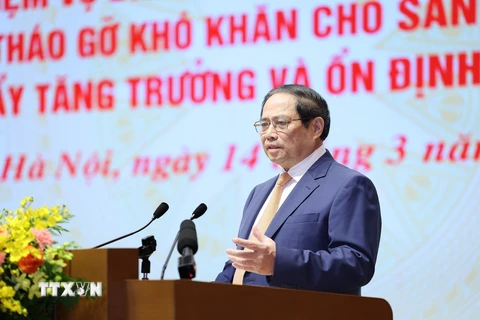 Thủ tướng Phạm Minh Chính phát biểu chỉ đạo Hội nghị triển khai nhiệm vụ điều hành chính sách tiền tệ năm 2024. (Ảnh: Dương Giang/TTXVN)