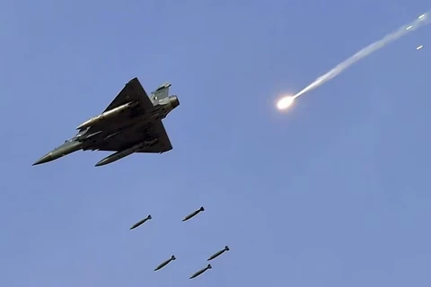 Không quân Ấn Độ phóng thử thành công tên lửa đạn đạo không đối đất Crystal Maze 2. (Nguồn: India Today)