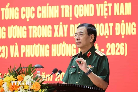 Đại tướng Phan Văn Giang, Ủy viên Bộ Chính trị, Phó Bí thư Quân ủy Trung ương, Bộ trưởng Bộ Quốc phòng phát biểu. (Ảnh: An Đăng/TTXVN)