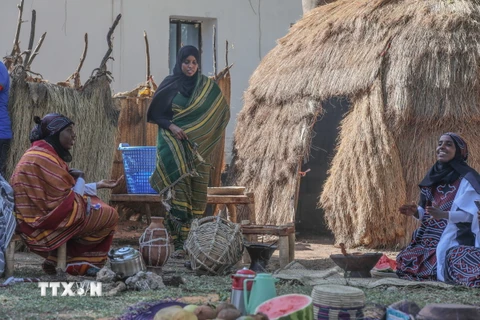 Người dân tại Mogadishu, Somalia. (Ảnh: THX/TTXVN)