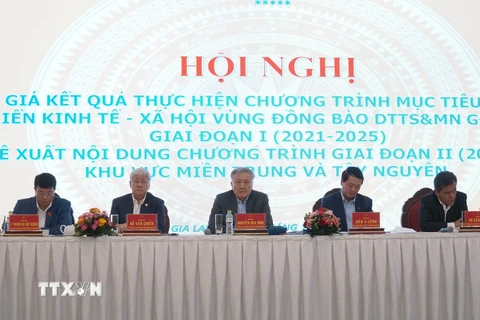 Hội nghị đánh giá kết quả thực hiện Chương trình mục tiêu quốc gia phát triển kinh tế-xã hội vùng đồng bào dân tộc thiểu số và miền núi giai đoạn 2021-2030 khu vực miền Trung-Tây Nguyên. (Ảnh: Hoài Nam/TTXVN)