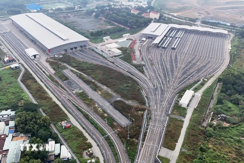 Depot Long Bình (phường Long Bình, thành phố Thủ Đức, Thành phố Hồ Chí Minh) là bãi đỗ metro lớn nhất cả nước đến thời điểm này, sẵn sàng chờ ngày vận hành thương mại 22/12/2024. (Ảnh: Hồng Đạt/TTXVN)