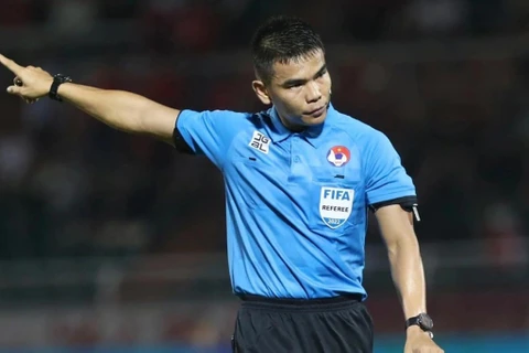 Trọng tài người Thái Lan Songkran Bunmeekiart sẽ bắt chính ở trận derby Thủ đô giữa Câu lạc bộ Hà Nội và Công an Hà Nội tại vòng 5, giai đoạn 2 V-League 2023. (Ảnh: VPF)