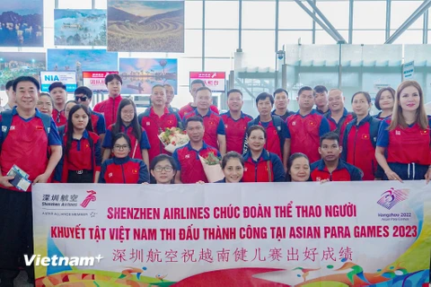 [Photo] Đoàn Thể thao Việt Nam lên đường tham dự Asian Para Games 2023