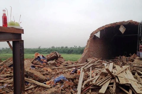 Thêm một nạn nhân tử vong trong vụ sập lò gạch ở Mê Linh