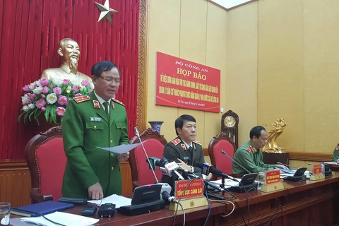 Theo Trung tướng Trần Văn Vệ: Thông tin bỏ hộ khẩu và chứng minh thư nhân dân là không chính xác (Ảnh: PV/Vietnam+) 