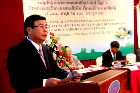 Giáo sư-tiến sỹ Nguyễn Xuân Thắng phát biểu tại hội nghị. (Ảnh: Hoàng Chương/Vietnam+)