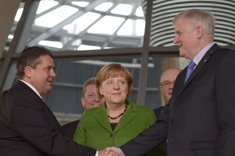 Bà Merkel nhất trí lập chính phủ liên minh với SPD