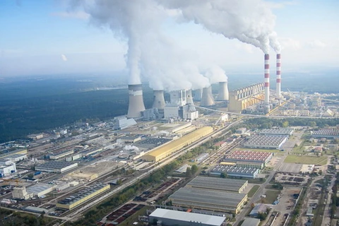 Nhà máy điện Bełchatów, Ba Lan. (Nguồn: en.wikipedia.org)
