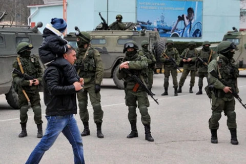 Nga phủ nhận tăng binh lính tại biên giới với Ukraine