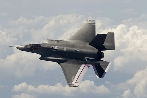 Siêu máy bay chiến đấu F-35 của Mỹ sắp ra mắt tại châu Âu