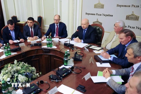 Quyền Tổng thống Ukraine tuyên bố sẵn sàng đối thoại 