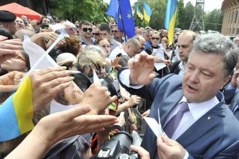 Ukraine sẵn sàng cho cuộc bầu cử tổng thống trước hạn