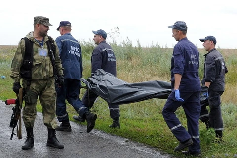 Ukraine cáo buộc quân ly khai hủy bằng chứng vụ máy bay rơi