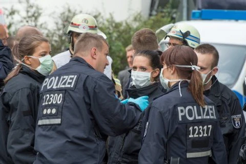 Đức rúng động vì trường hợp nghi nhiễm Ebola đầu tiên
