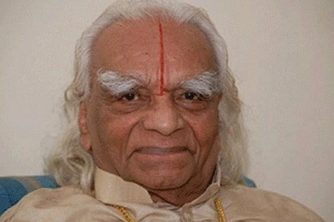 Nhà truyền bá bộ môn yoga BKS Iyengar qua đời ở tuổi 95