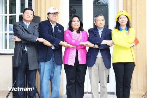 Ca trù, dân ca Việt Nam được yêu thích tại Ngày gia đình ASEAN