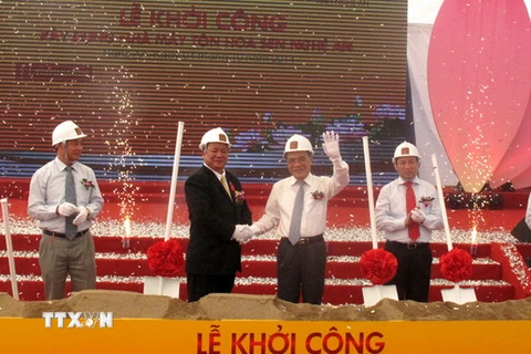 Tôn Hoa Sen đầu tư hơn 2.300 tỷ đồng xây nhà máy ở Nghệ An