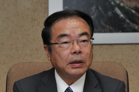Bộ trưởng Môi trường Nhật Bản vướng bê bối tài chính