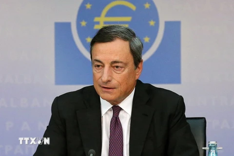 Chủ tịch ECB kêu gọi điều chỉnh tiền lương để cứu đồng euro