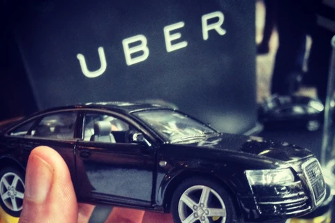 Tập đoàn cung cấp dịch vụ đi nhờ xe Uber tăng gấp đôi tài sản 