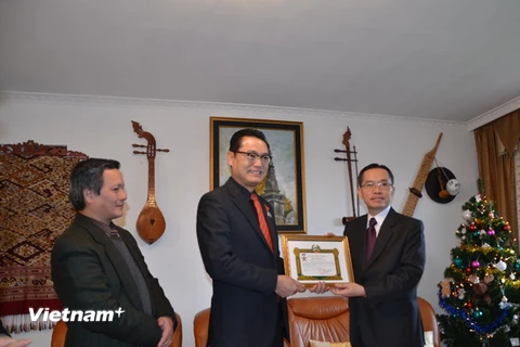 Lào nghi nhận những đóng góp của phái đoàn Việt Nam tại Geneva