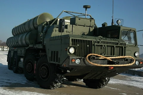 Nga phô diễn sức mạnh với hệ thống tên lửa phòng không di động