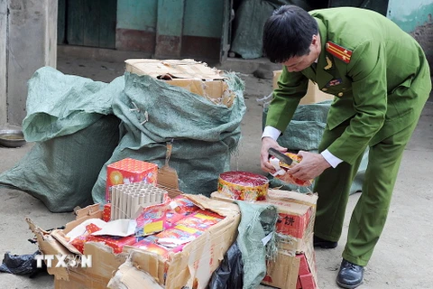 Công an Hà Tĩnh bắt giữ đối tượng tàng trữ hơn 100kg pháo nổ