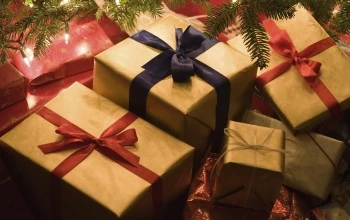 Người Italy làm gì với quà tặng Giáng sinh không mong muốn