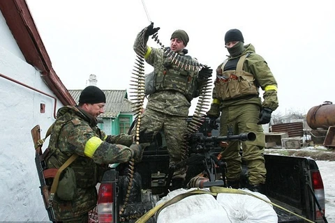Nhiều nước không ủng hộ việc cung cấp vũ khí cho Ukraine 