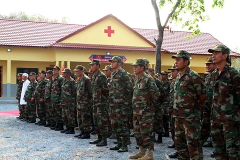 Quân đoàn 4 hỗ trợ tài chính xây dựng bệnh xá tại Campuchia