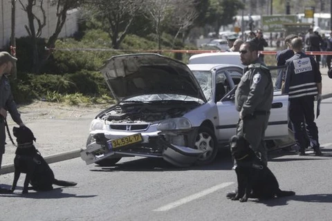 Tấn công đâm xe tại Jerusalem, ít nhất 5 người bị thương