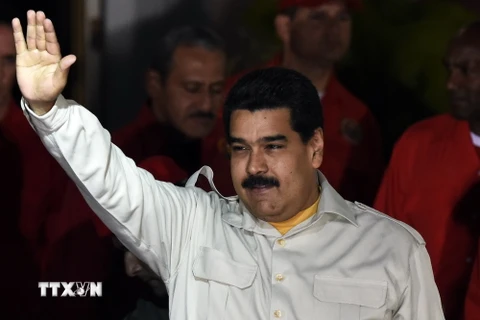Tổng thống Venezuela vạch trần âm mưu trừng phạt của Mỹ