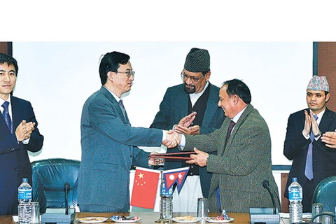 Trung Quốc tăng viện trợ cho Nepal gấp năm lần các năm trước
