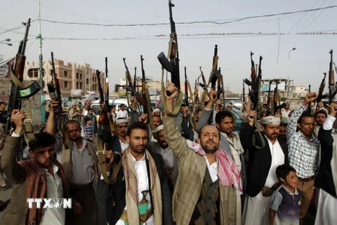 Saudi Arabia đề nghị Pakistan hỗ trợ quân sự chống Houthi 