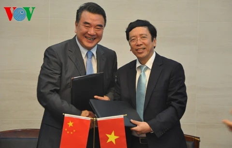 VOV ký biên bản hợp tác với Đài Phát thanh Nhân dân Trung Quốc